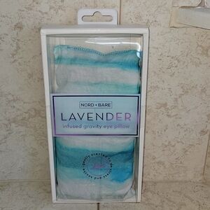 NORD + BARE NWT Lavendar Infused Gravity Eye Pillow blue and white